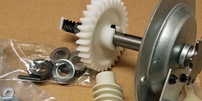 Munno Para West Chamberlain Garage Door Opener Gears and Sprockets